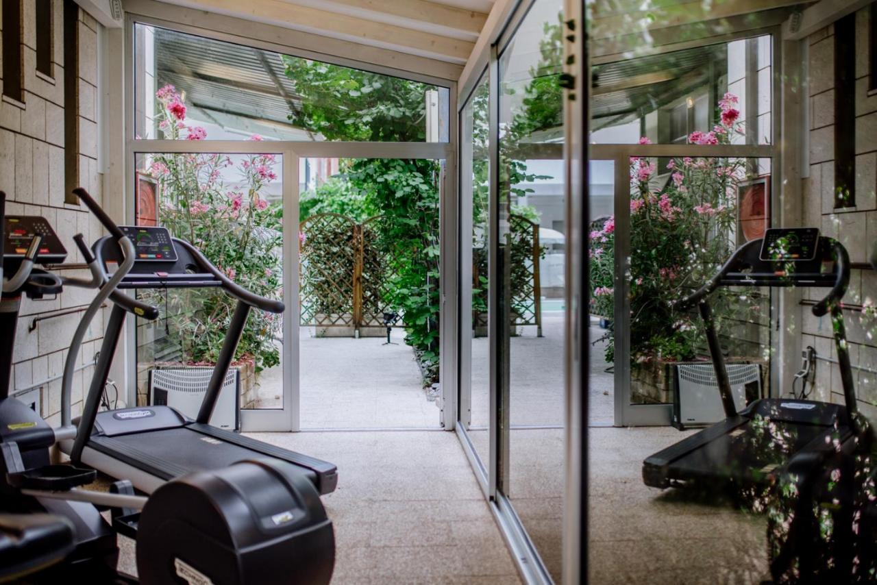 Hotel Lalla Beauty & Relax Cesenatico Εξωτερικό φωτογραφία