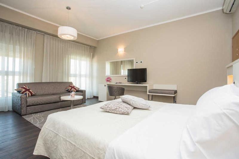 Hotel Lalla Beauty & Relax Cesenatico Εξωτερικό φωτογραφία